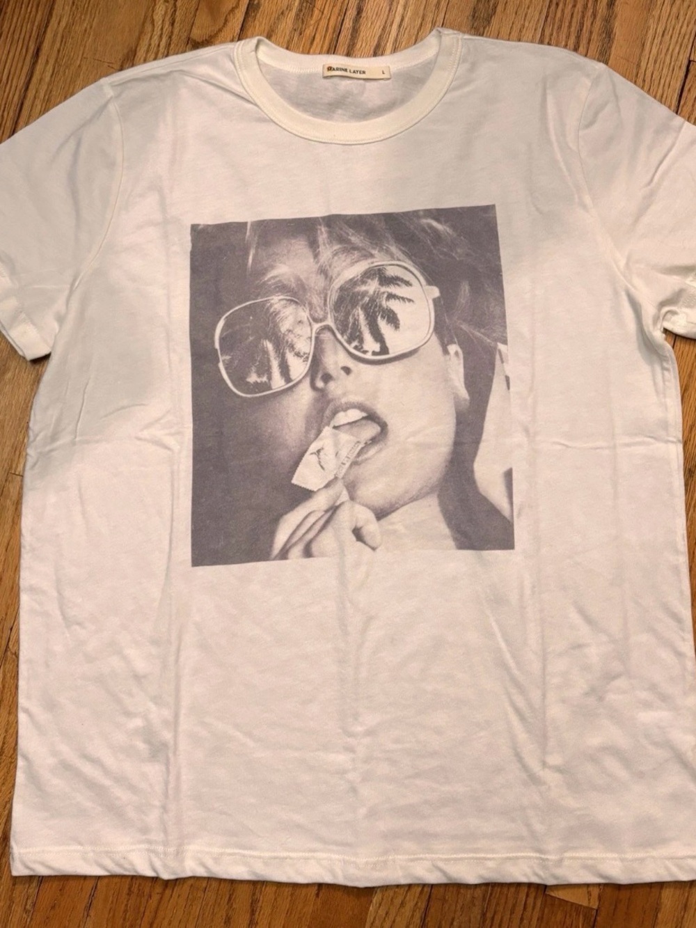 Marine Layer White Graphic Photo-Print Short Sleeve Tee Sz M